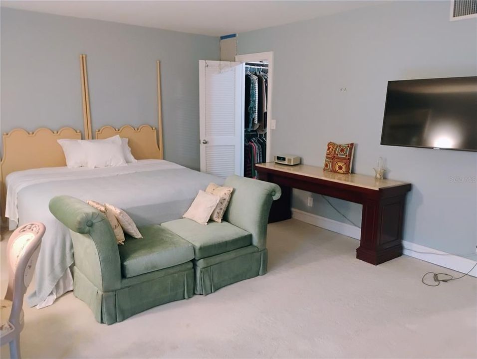 На продажу: $540,000 (2 спален, 2 ванн, 1798 Квадратных фут)