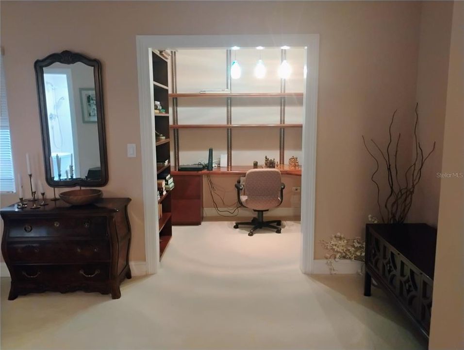 На продажу: $540,000 (2 спален, 2 ванн, 1798 Квадратных фут)