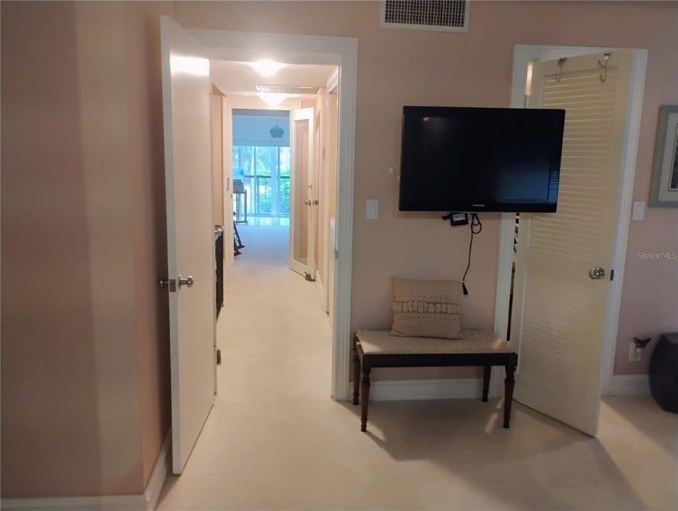 На продажу: $540,000 (2 спален, 2 ванн, 1798 Квадратных фут)