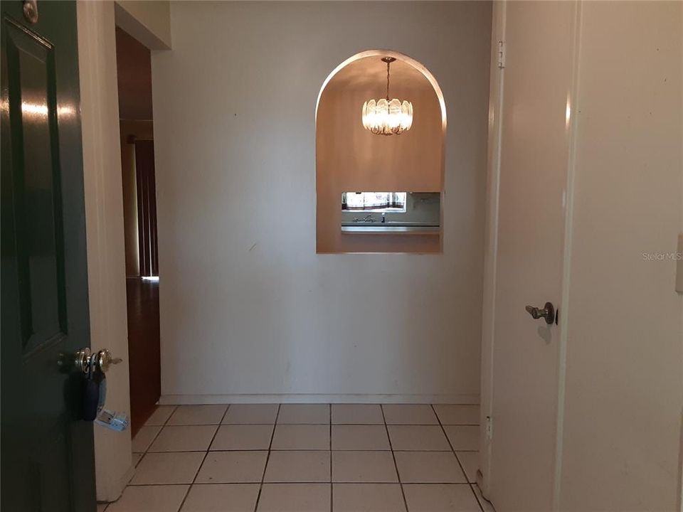 На продажу: $259,000 (3 спален, 2 ванн, 1325 Квадратных фут)