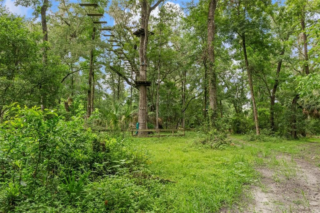 На продажу: $999,000 (36.50 acres)