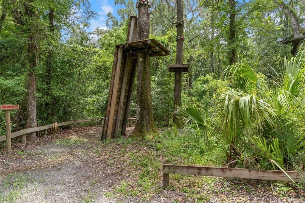 На продажу: $999,000 (36.50 acres)