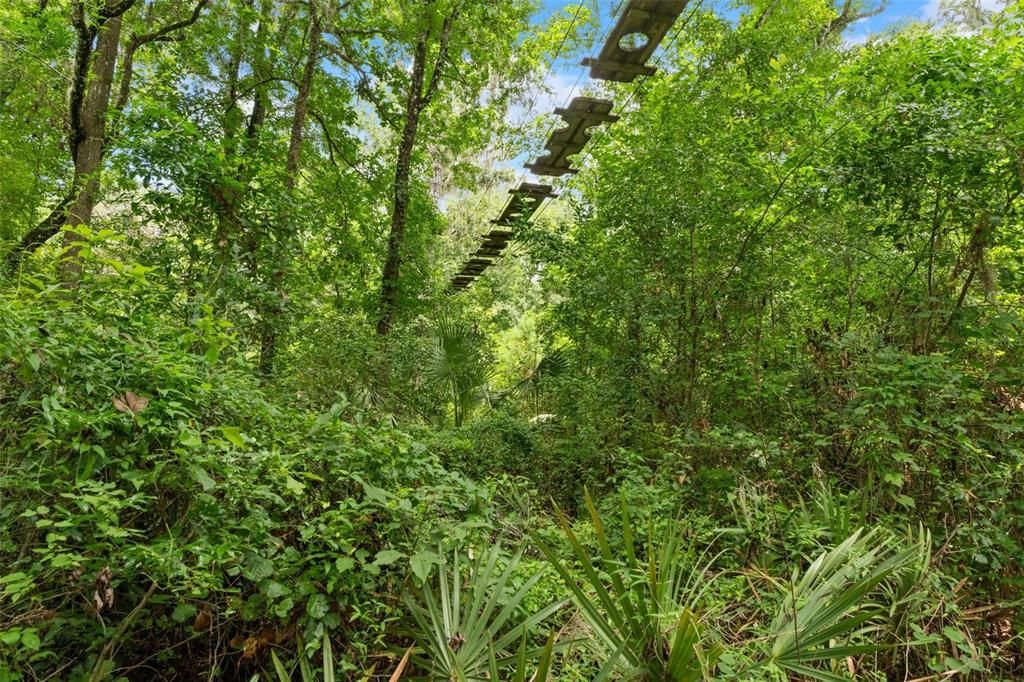 На продажу: $999,000 (36.50 acres)