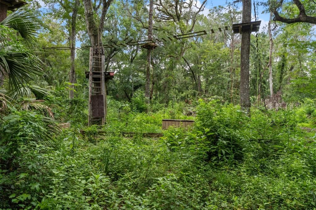 На продажу: $999,000 (36.50 acres)