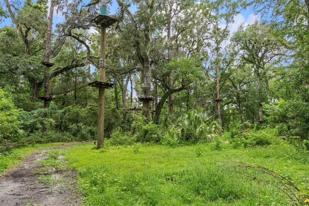 На продажу: $999,000 (36.50 acres)