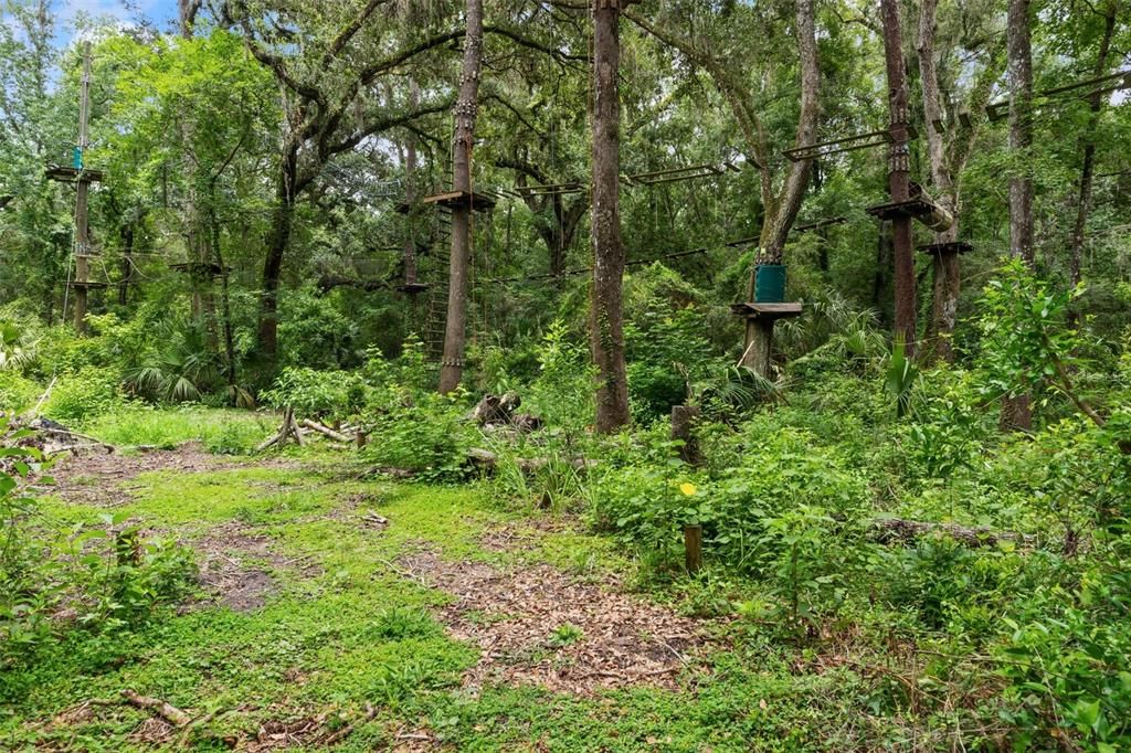 На продажу: $999,000 (36.50 acres)