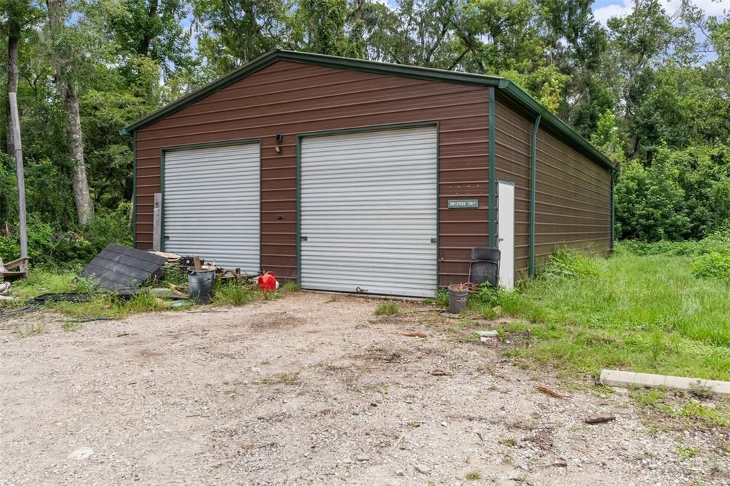 На продажу: $999,000 (36.50 acres)