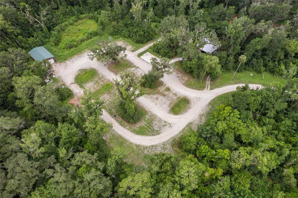 На продажу: $999,000 (36.50 acres)