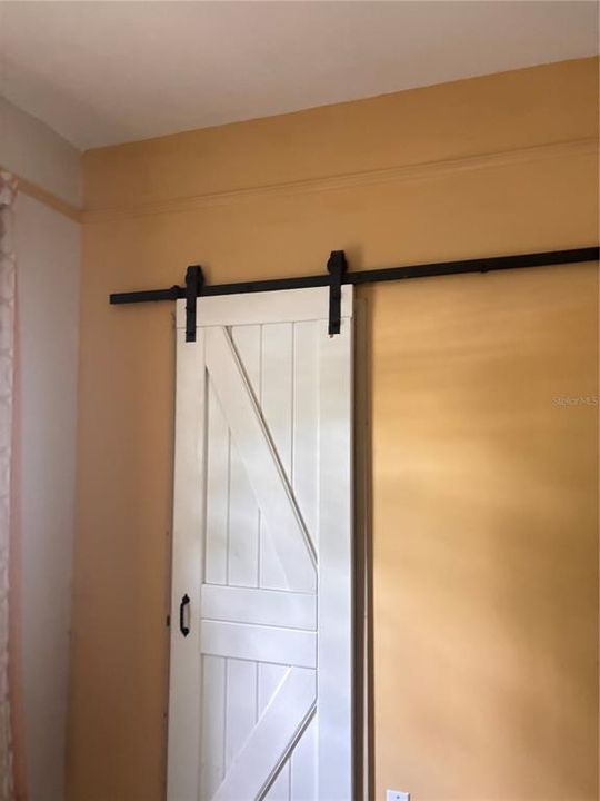 For Sale: $435,000 (3 beds, 3 baths, 2719 Square Feet)