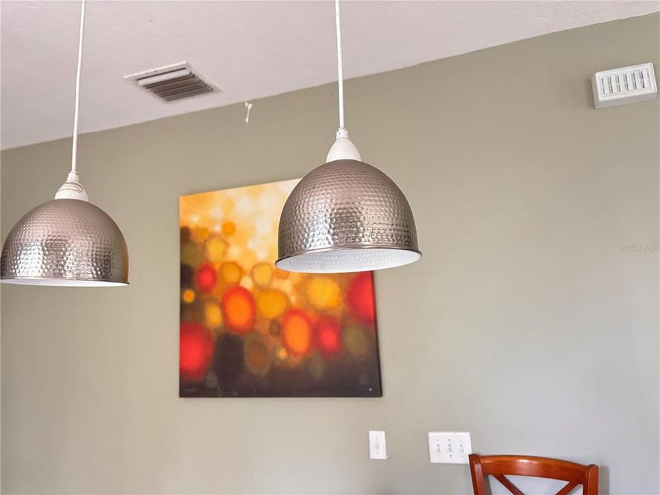 For Sale: $435,000 (3 beds, 3 baths, 2719 Square Feet)