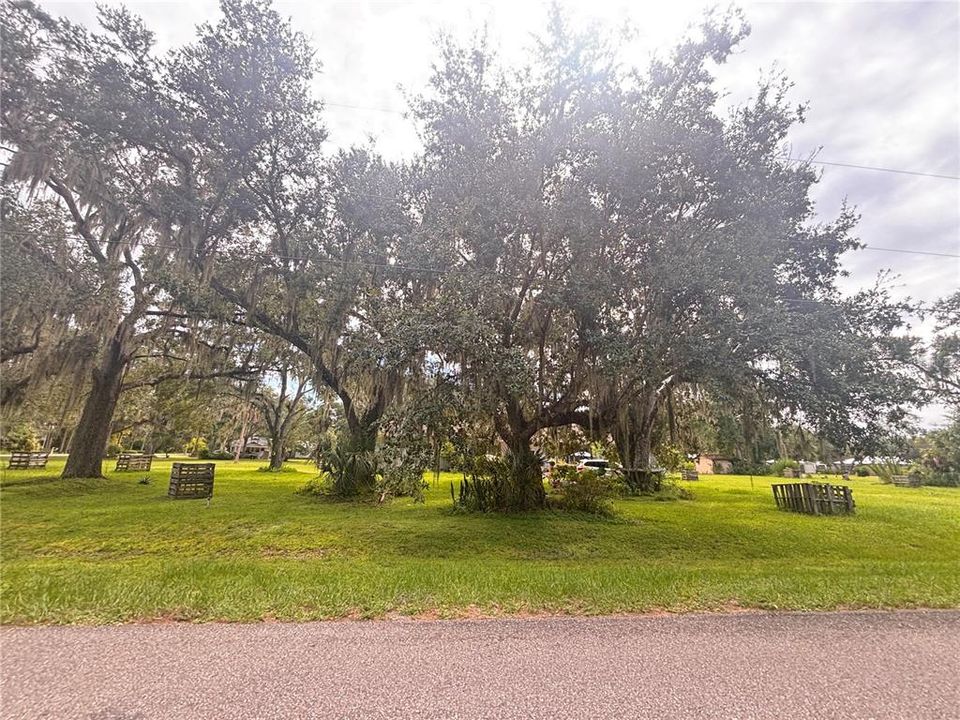 For Sale: $435,000 (3 beds, 3 baths, 2719 Square Feet)