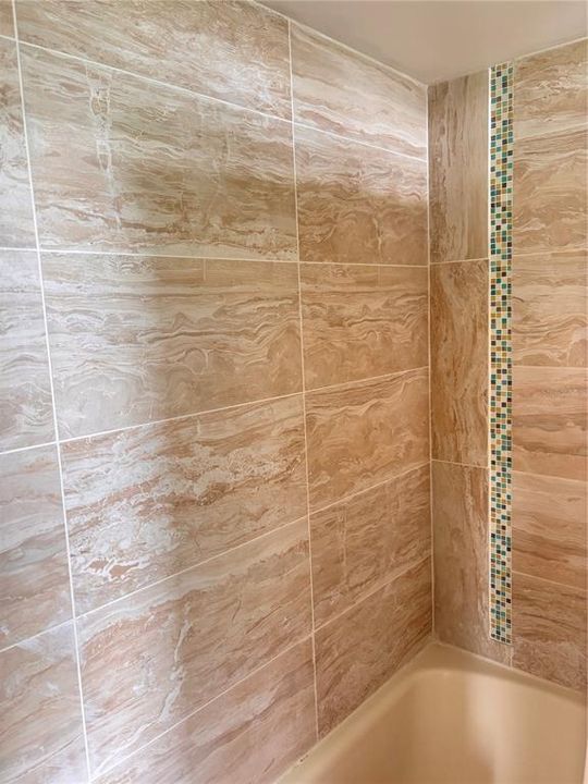 For Sale: $435,000 (3 beds, 3 baths, 2719 Square Feet)