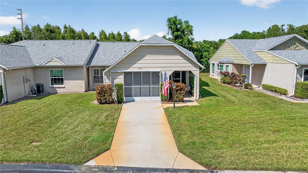 For Sale: $219,900 (2 beds, 2 baths, 1135 Square Feet)