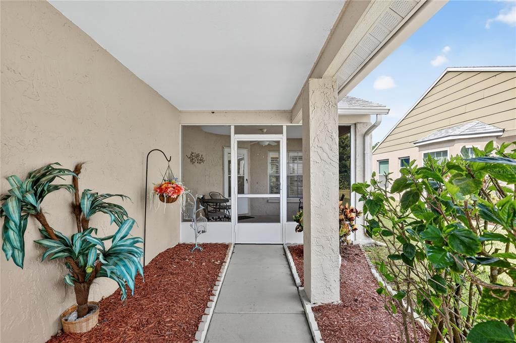 For Sale: $219,900 (2 beds, 2 baths, 1135 Square Feet)