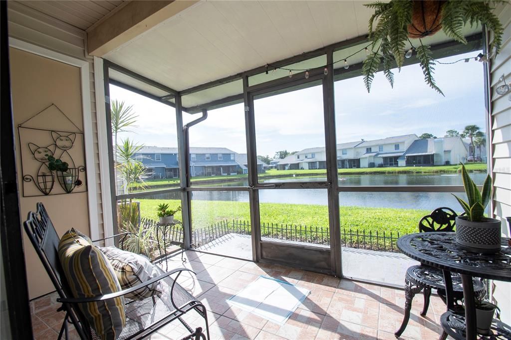 Active With Contract: $229,000 (2 beds, 2 baths, 1314 Square Feet)