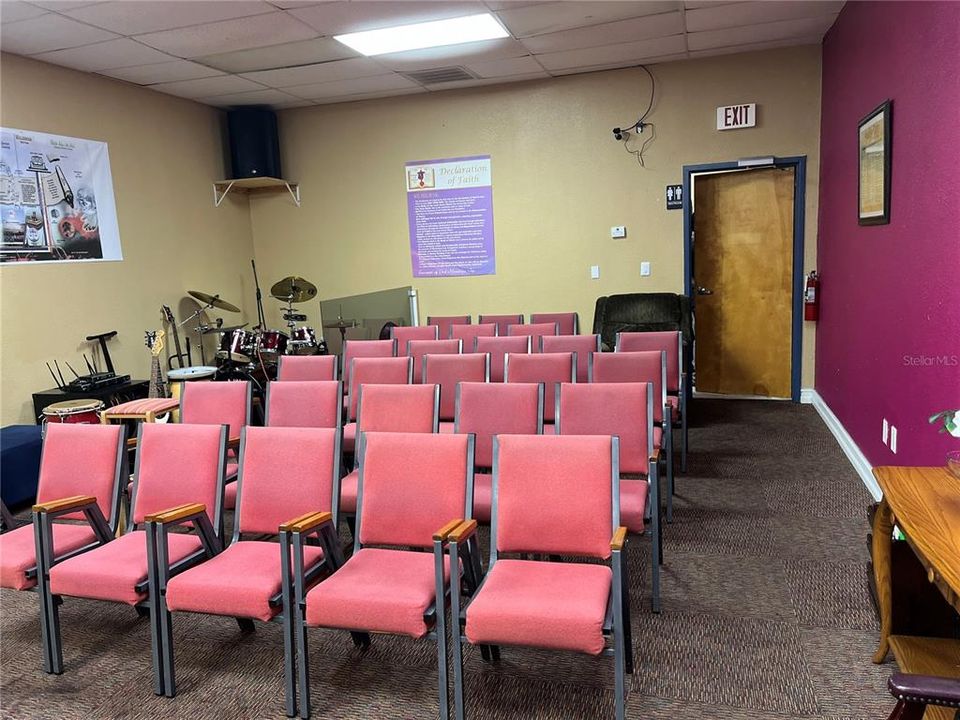 En Venta: $420,000 (0 camas, 0 baños, 1600 Pies cuadrados)