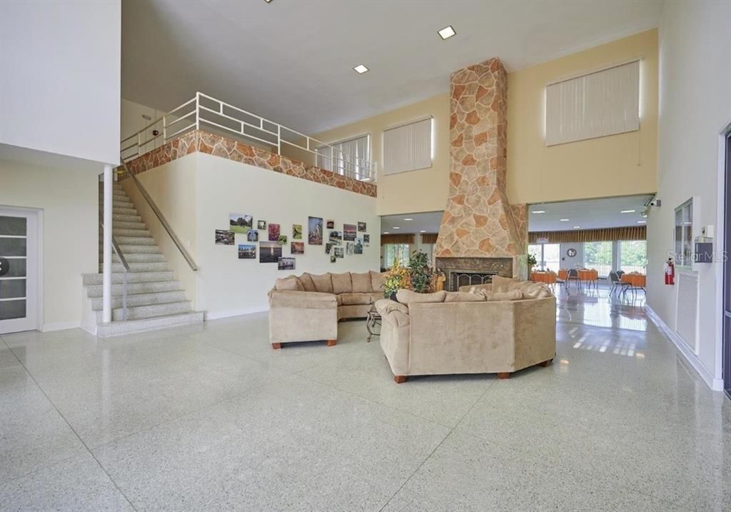 待售: $17,500 (0.50 acres)