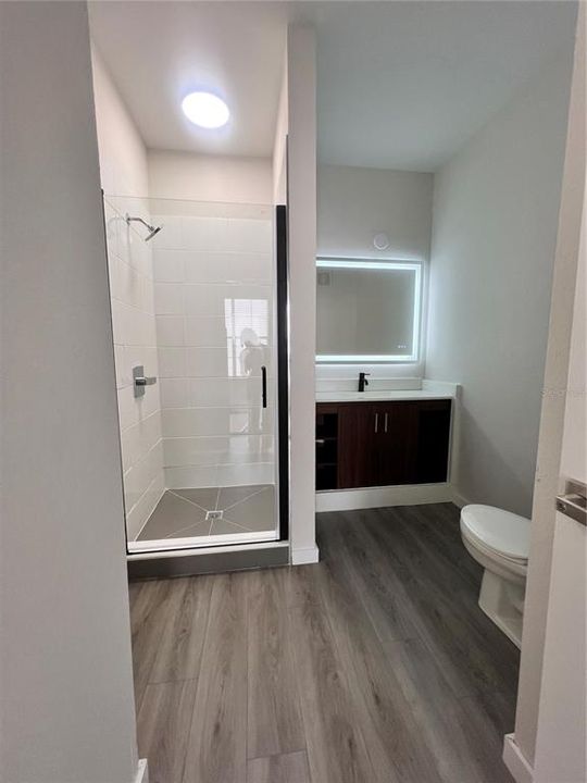 待售: $199,000 (1 贝兹, 1 浴室, 535 平方英尺)