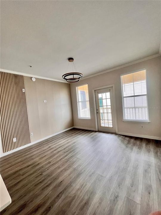 待售: $199,000 (1 贝兹, 1 浴室, 535 平方英尺)