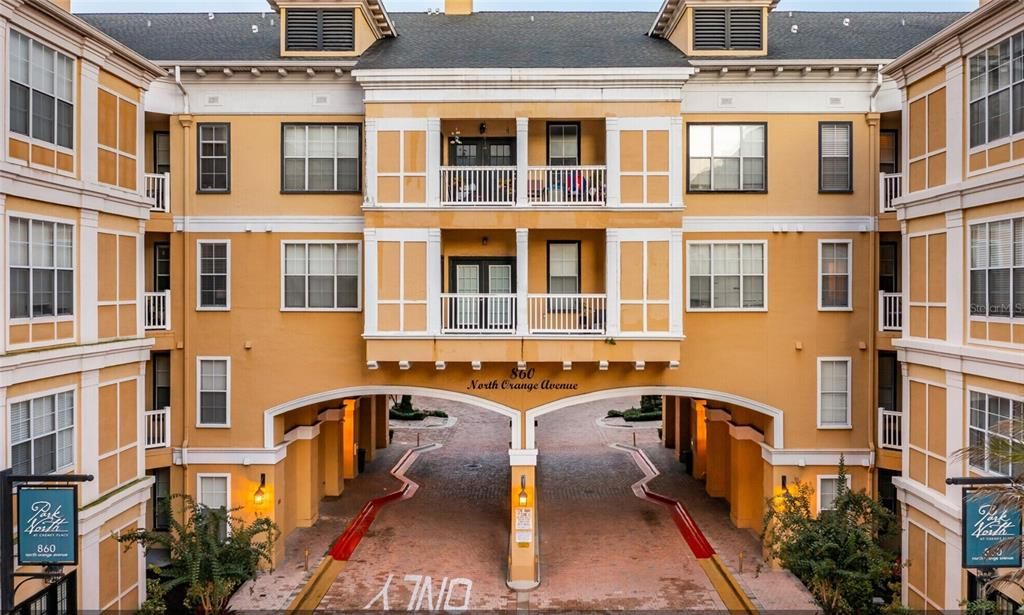 待售: $199,000 (1 贝兹, 1 浴室, 535 平方英尺)