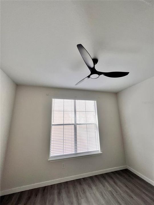 待售: $199,000 (1 贝兹, 1 浴室, 535 平方英尺)