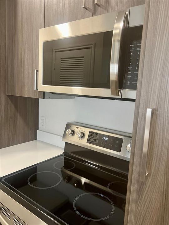 待售: $199,000 (1 贝兹, 1 浴室, 535 平方英尺)