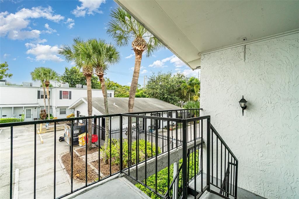 Activo con contrato: $145,000 (2 camas, 2 baños, 1034 Pies cuadrados)