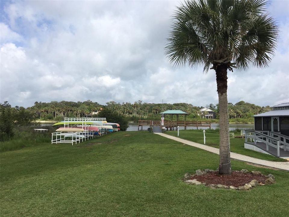 待售: $239,000 (2 贝兹, 2 浴室, 1532 平方英尺)