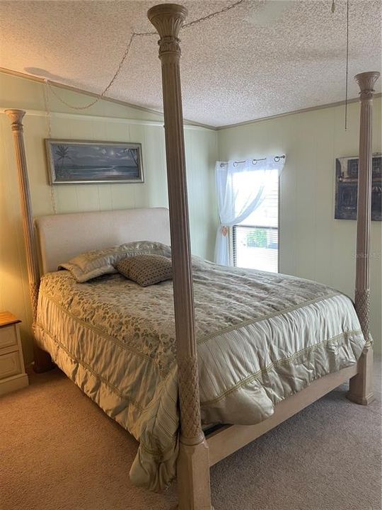 待售: $239,000 (2 贝兹, 2 浴室, 1532 平方英尺)