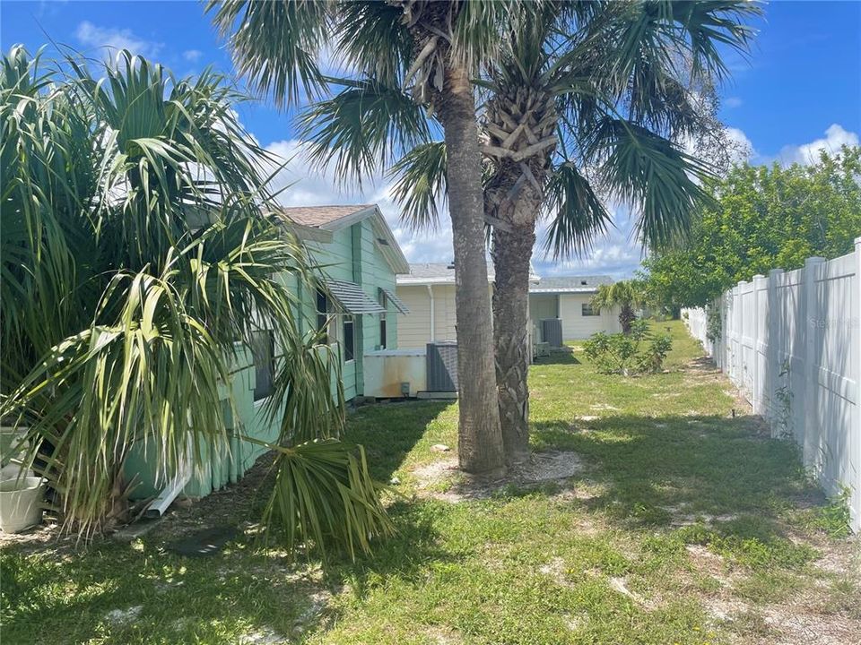 待售: $239,000 (2 贝兹, 2 浴室, 1532 平方英尺)