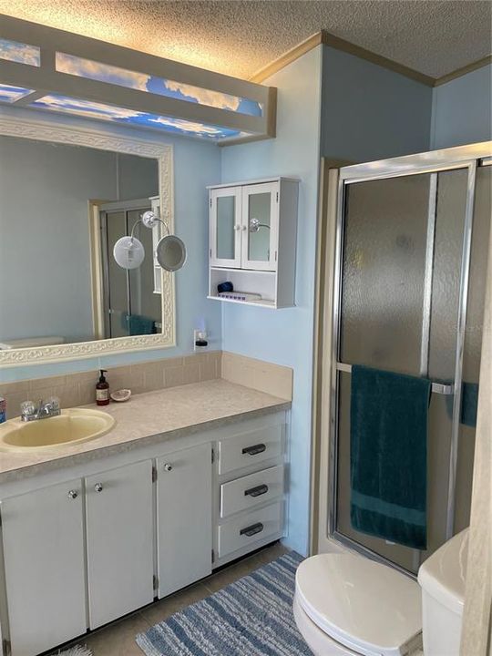 待售: $239,000 (2 贝兹, 2 浴室, 1532 平方英尺)