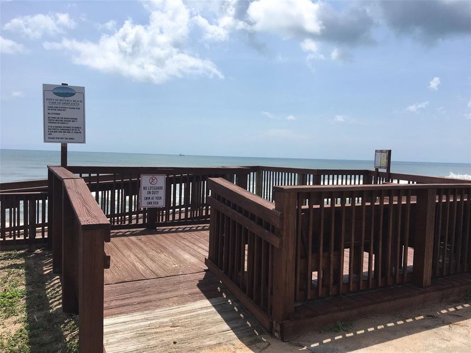 待售: $239,000 (2 贝兹, 2 浴室, 1532 平方英尺)