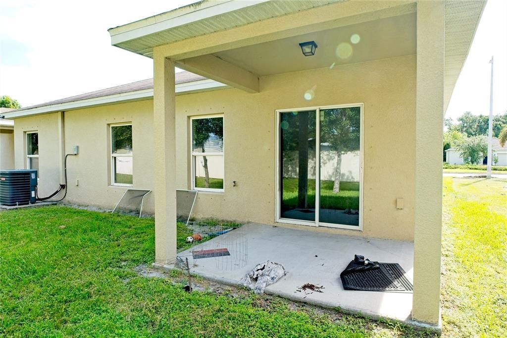 Под контрактом: $269,000 (3 спален, 2 ванн, 1431 Квадратных фут)