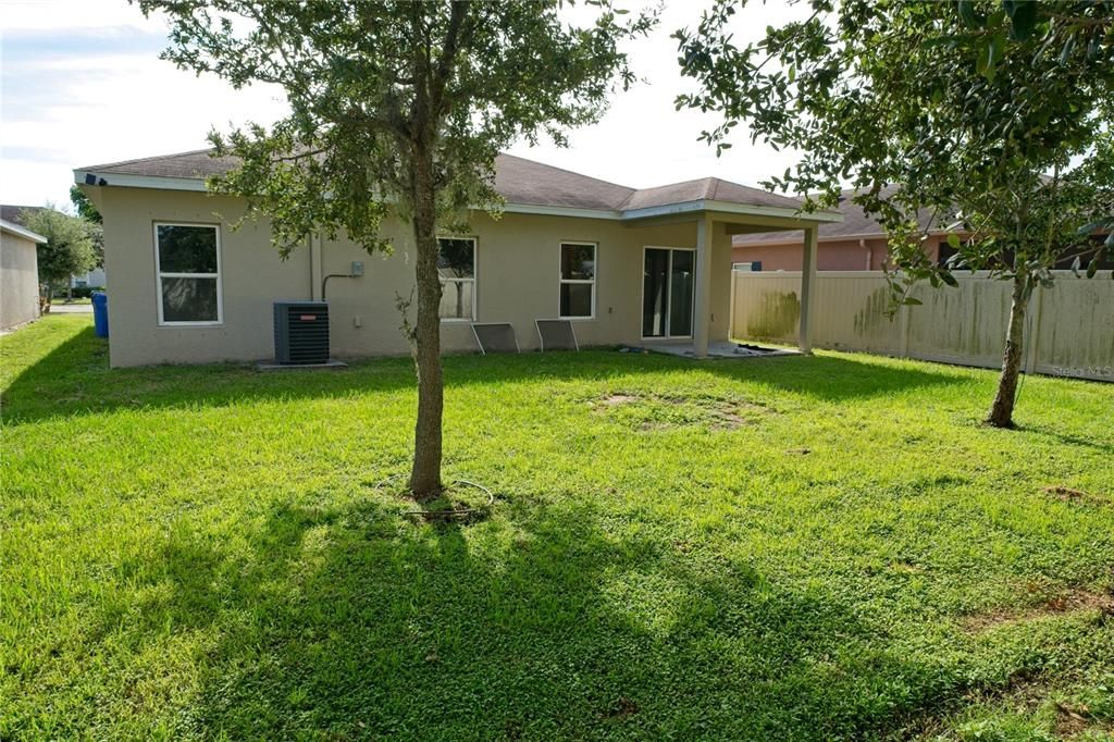 Под контрактом: $269,000 (3 спален, 2 ванн, 1431 Квадратных фут)