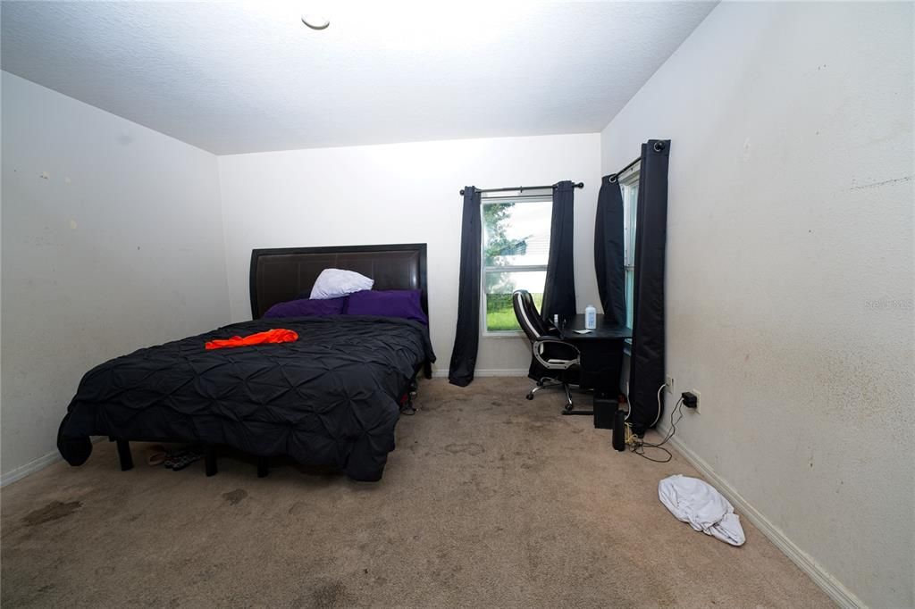 Под контрактом: $269,000 (3 спален, 2 ванн, 1431 Квадратных фут)