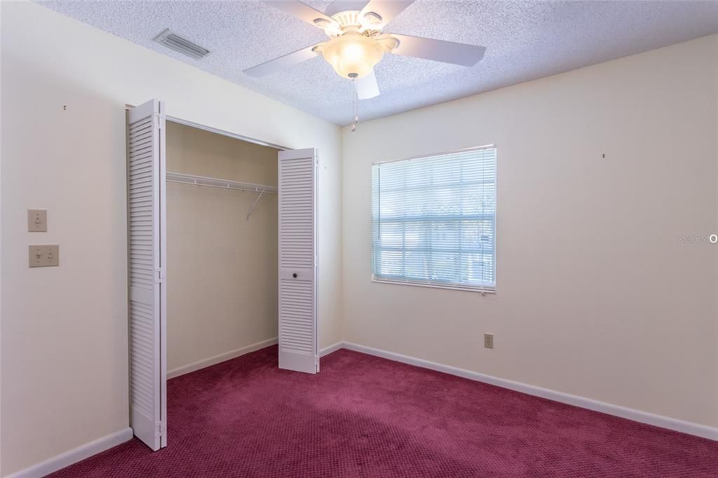 En Venta: $525,000 (4 camas, 2 baños, 1722 Pies cuadrados)