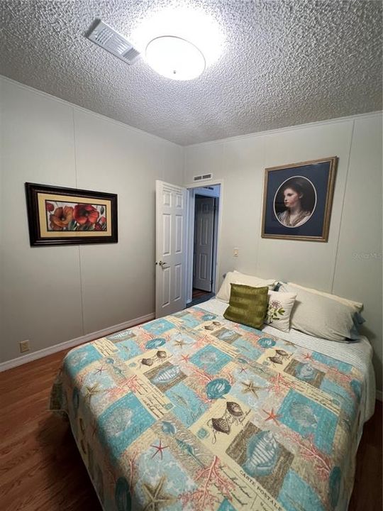 En Venta: $174,900 (2 camas, 2 baños, 1245 Pies cuadrados)