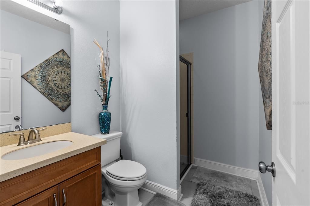 For Sale: $899,950 (6 beds, 4 baths, 4857 Square Feet)