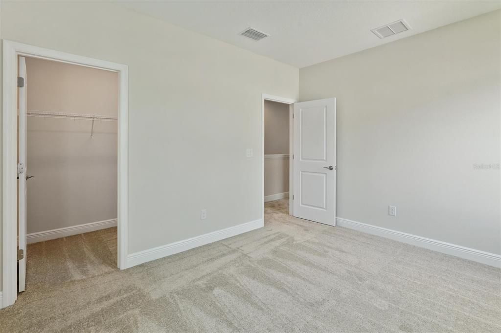 На продажу: $1,099,990 (5 спален, 4 ванн, 3861 Квадратных фут)