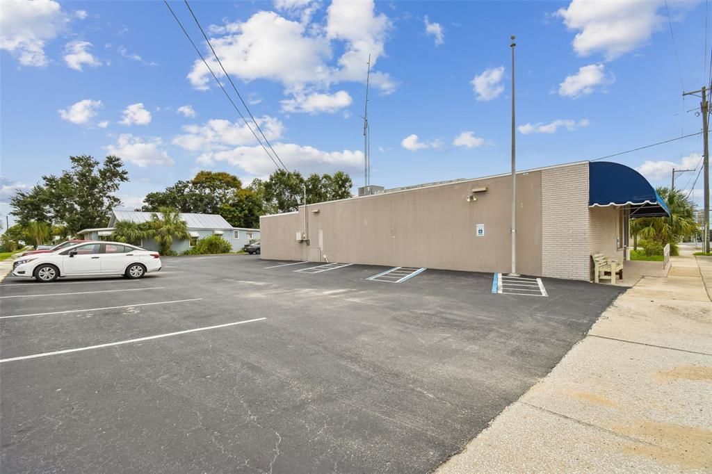 For Sale: $650,000 (0 beds, 0 baths, 1728 Square Feet)