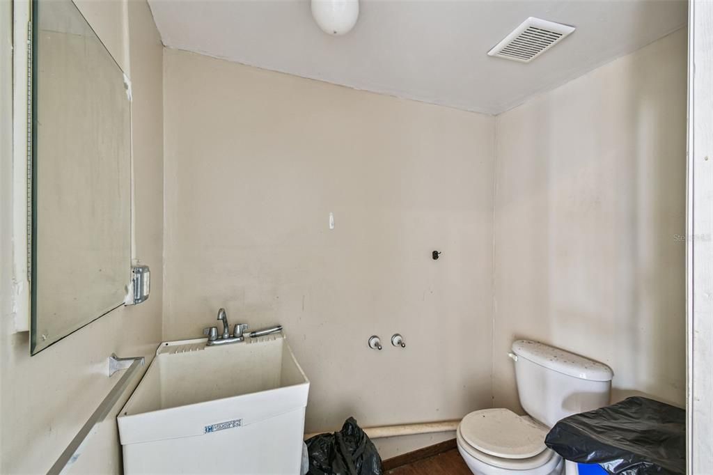 For Sale: $650,000 (0 beds, 0 baths, 1728 Square Feet)