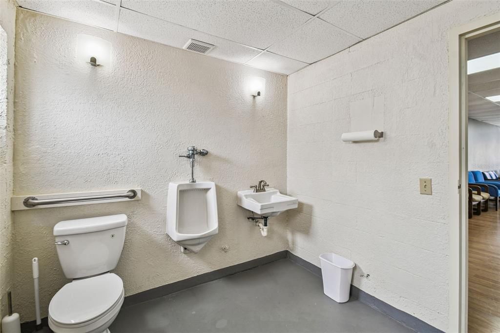 For Sale: $650,000 (0 beds, 0 baths, 1728 Square Feet)