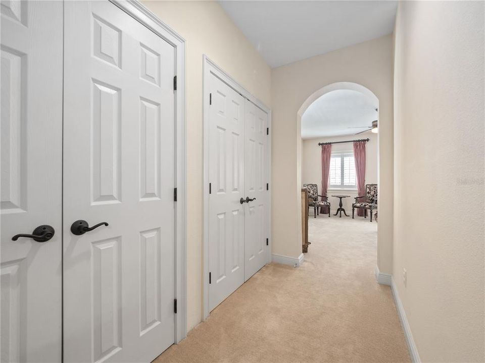 待售: $850,000 (5 贝兹, 4 浴室, 4847 平方英尺)