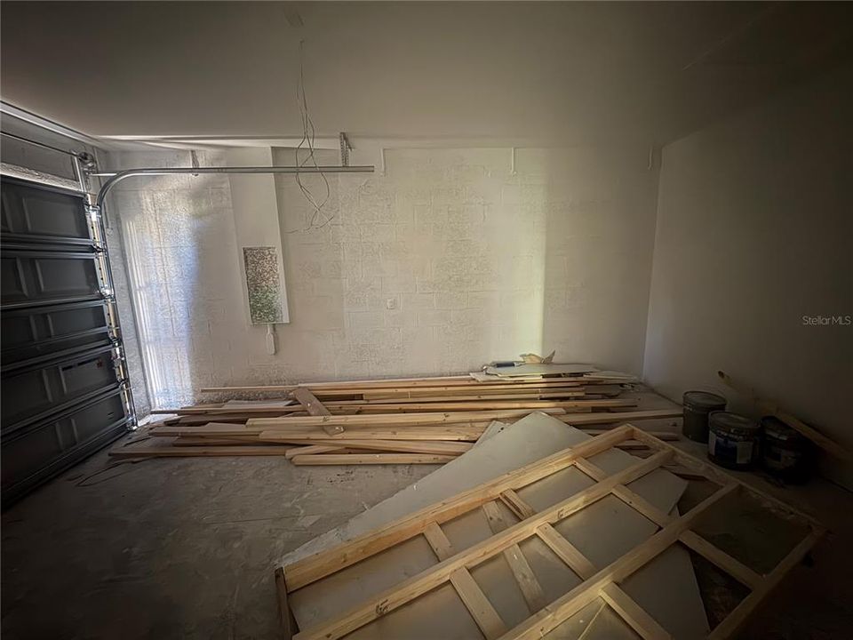 Под контрактом: $344,000 (3 спален, 2 ванн, 1419 Квадратных фут)