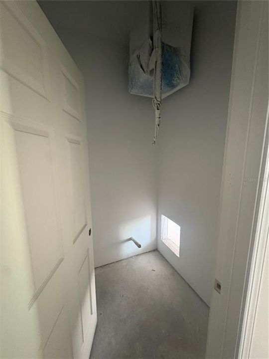 Под контрактом: $344,000 (3 спален, 2 ванн, 1419 Квадратных фут)