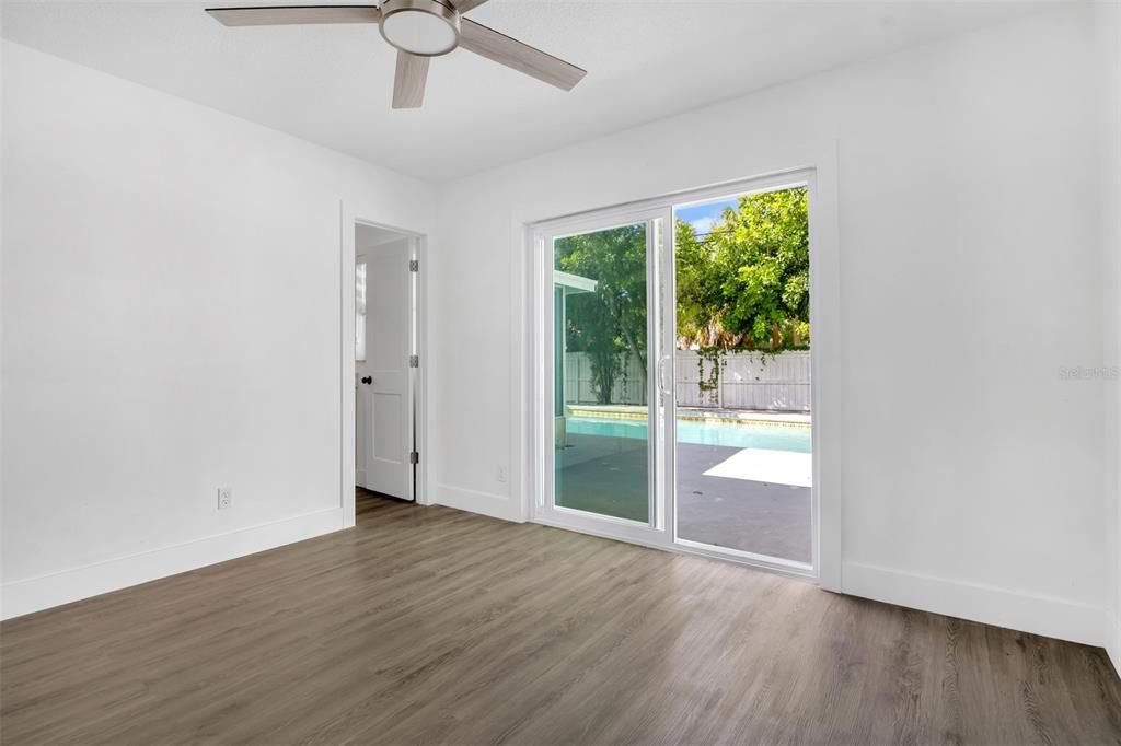 Activo con contrato: $2,850 (3 camas, 2 baños, 1186 Pies cuadrados)