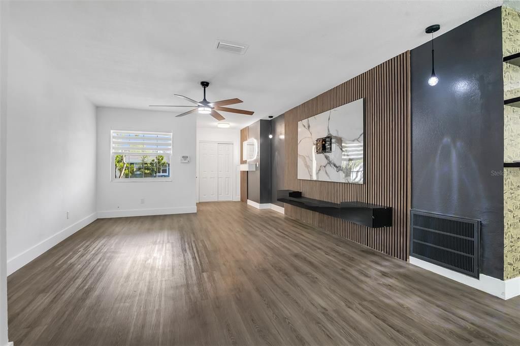 Activo con contrato: $2,850 (3 camas, 2 baños, 1186 Pies cuadrados)