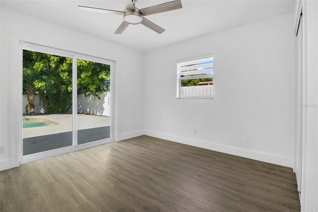 Activo con contrato: $2,850 (3 camas, 2 baños, 1186 Pies cuadrados)