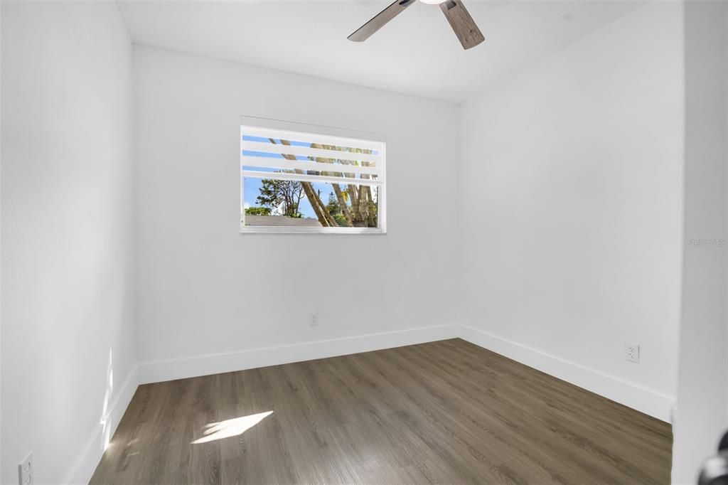 Activo con contrato: $2,850 (3 camas, 2 baños, 1186 Pies cuadrados)