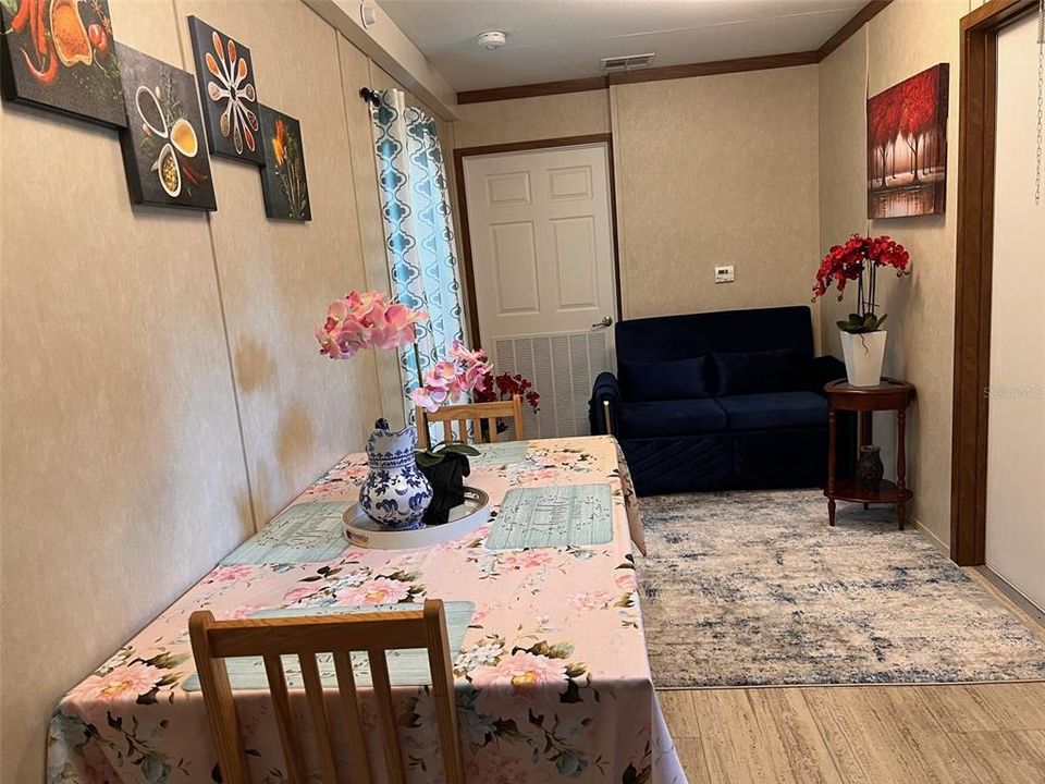 В аренду: $1,700 (1 спален, 1 ванн, 384 Квадратных фут)